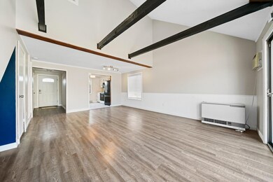 19 Boyd Rd unit 4, Londonderry, NH 03053 - photo 6