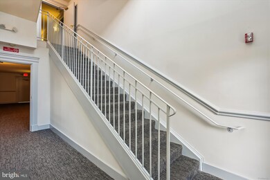 11808 Eton Manor Dr unit 203, Germantown, MD 20876 - photo 5