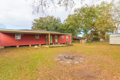 Exterior-9