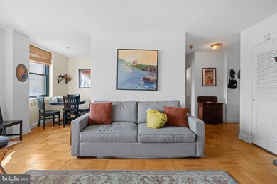 2601 Parkway Condominiums unit 1132, Philadelphia, PA 19130 - photo 6