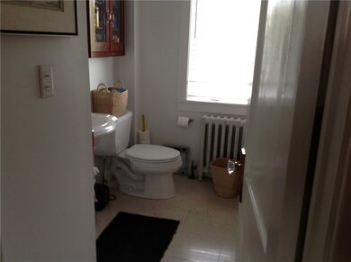 118 Gibbs Ave, Newport, RI 02840 - photo 6
