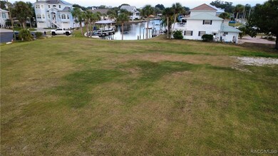 11999 W Bayshore Dr, Crystal River, FL 34429 - photo 7