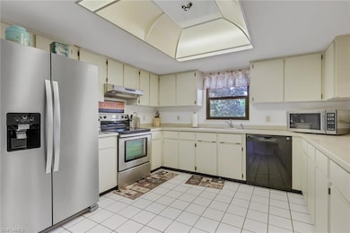 5284 Concord Way, Fort Myers, FL 33907 - photo 7