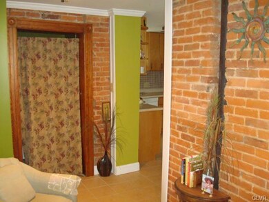 201 E Garrison St, Bethlehem, PA 18018 - photo 2