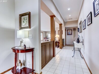 Entrance/Foyer