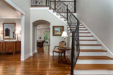 60 Sologne Cir, Little Rock, AR 72223 - photo 4