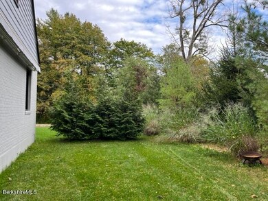 30 Prospect St, Great Barrington, MA 01230 - photo 5