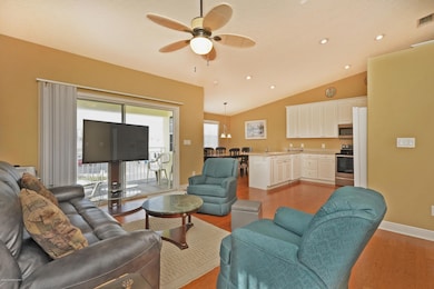 Open Floor Plan!