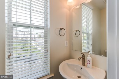 720 Maury Ave, Oxon Hill, MD 20745 - photo 5