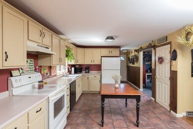 15 Fieldcrest Dr, Bridgewater, MA 02324 - photo 5