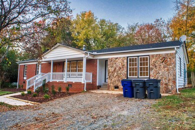 1802 N Chatham Ave, Siler City, NC 27344 - photo 2