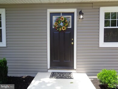 220 Woodpecker Ln, Mount Holly, NJ 08060 - photo 4