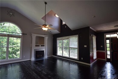 129 Sevenoaks Ct, Fayetteville, NC 28303 - photo 4