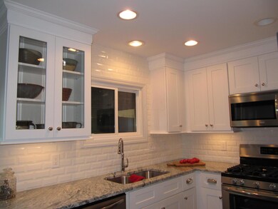 Under Mount Cabinet Lighting