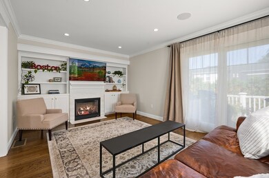 8 S Crescent Circuit unit 8, Boston, MA 02135 - photo 4