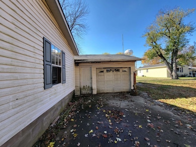 1703 Boulevard Place, Princeton, IN 47670 - photo 3