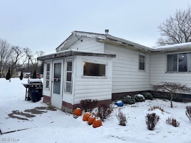 3669 N Broadway, Geneva, OH 44041 - photo 4