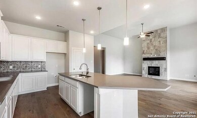 3803 Nublado, San Antonio, TX 78261 - photo 4