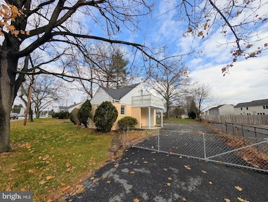 530 Hogestown Rd, Mechanicsburg, PA 17050 - photo 3