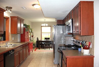 8900 Butterfly Ln, Manhattan, KS 66502 - photo 7