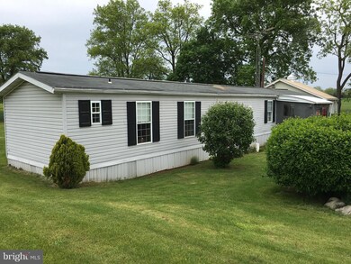 6557 Horst Rd, Chambersburg, PA 17202 - photo 2