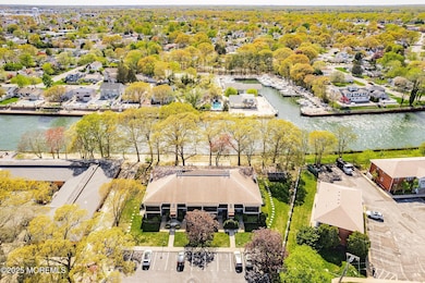 06-Front Aerial