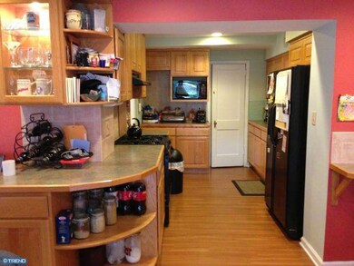 1815 Melrose Ave, Havertown, PA 19083 - photo 5