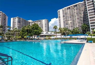600 Three Islands Blvd unit 507, Hallandale Beach, FL 33009 - photo 2