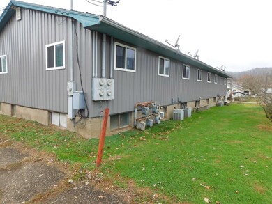 515 S 4th Ave, Paden City, WV 26159 - photo 5