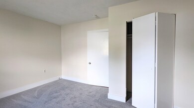 29 Waukewan St unit 4, Meredith, NH 03253 - photo 5