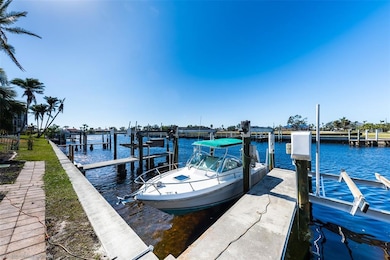 290 Lewis Cir unit 131, Punta Gorda, FL 33950 - photo 2