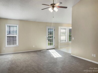 3024 Hereford Ln, Dallas, NC 28034 - photo 3