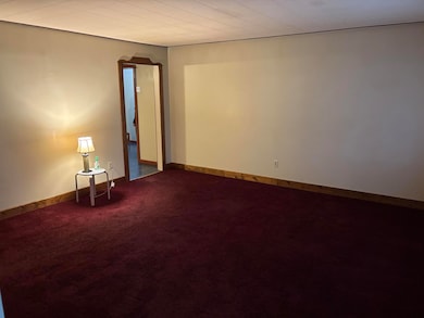 709 Governor Rd, Valparaiso, IN 46385 - photo 4