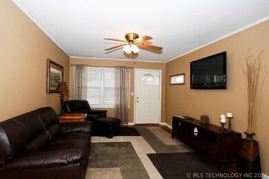 3 Bedrooms, central heat & air, perfect starter ho