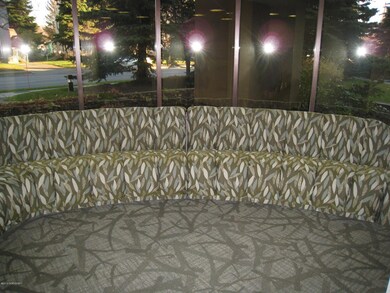 Common Guest Waiting Area
