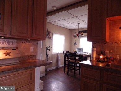 849 Deep Creek Rd, Ashland, PA 17921 - photo 4