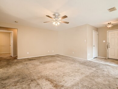 6535 Hampden Point Ct, Houston, TX 77040 - photo 5