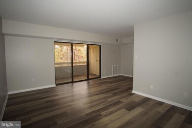 2319 Freetown Ct unit 21C, Reston, VA 20191 - photo 5