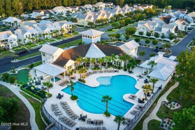 KingfishBay_Neighborhood & Pool Aerial