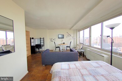 Jefferson House unit 803, Washington, DC 20037 - photo 3