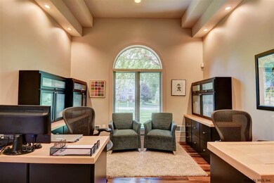 774 Waldens Pond Rd, Albany, NY 12203 - photo 4