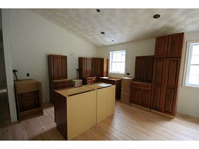 8 Vernon St, Greenville, RI 02828 - photo 6