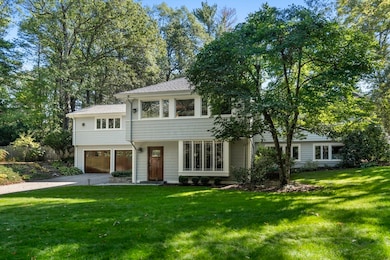 60 Rolling Ln, Weston, MA 02493 - photo 2