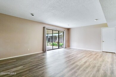 8-web-or-mls-119 Socrates Pl-7
