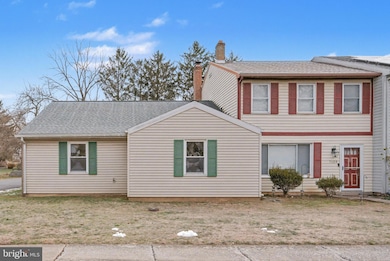 7131 Salem Park Cir, Mechanicsburg, PA 17050 - photo 3