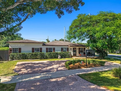 4200 SW 60th Ct, Miami, FL 33155 - photo 2