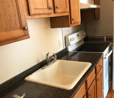 94-98 Rt 9j, Castleton On Hudson, NY 12033 - photo 4