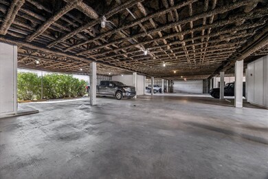 5017 Cornish St unit 301, Houston, TX 77007 - photo 5