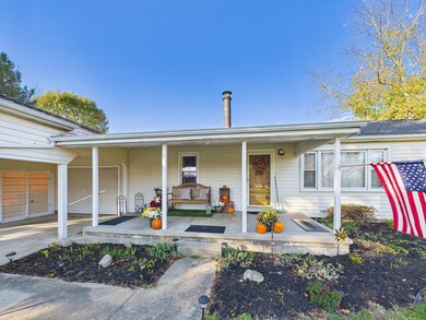 CAM02437G0-PR0107-STILL037