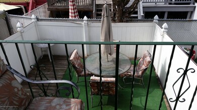 21 Guinevere Ln, Staten Island, NY 10310 - photo 7